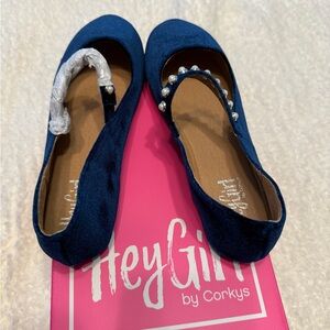 Hey Girl by Corkys Blue Velvet with Pearl Mary Janes Size 8